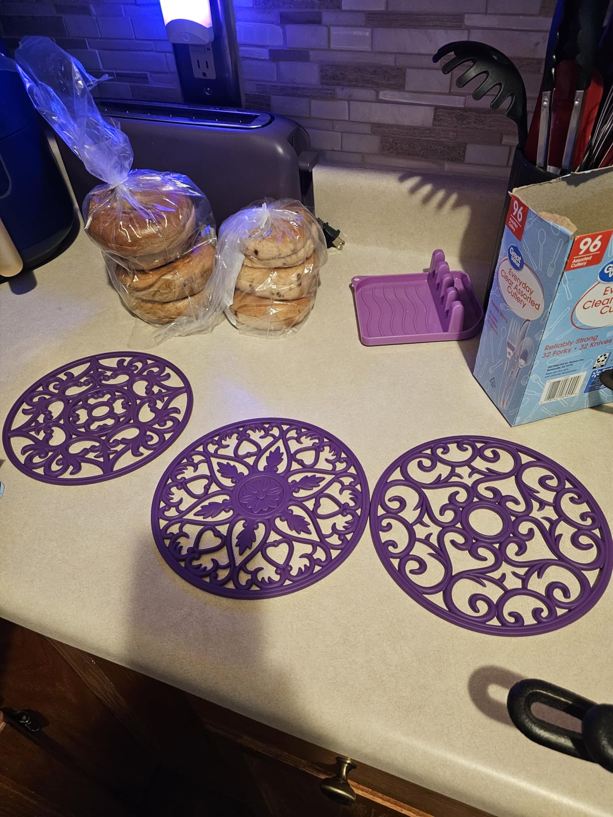 ME.FAN Trivets for Dishes/Pots/Pans, 3 Pcs Silicone Mats, Flexible/Durable/Non Slip Hot Pads to Protect Table and Counter Top (Desert Sage) customer photo 1