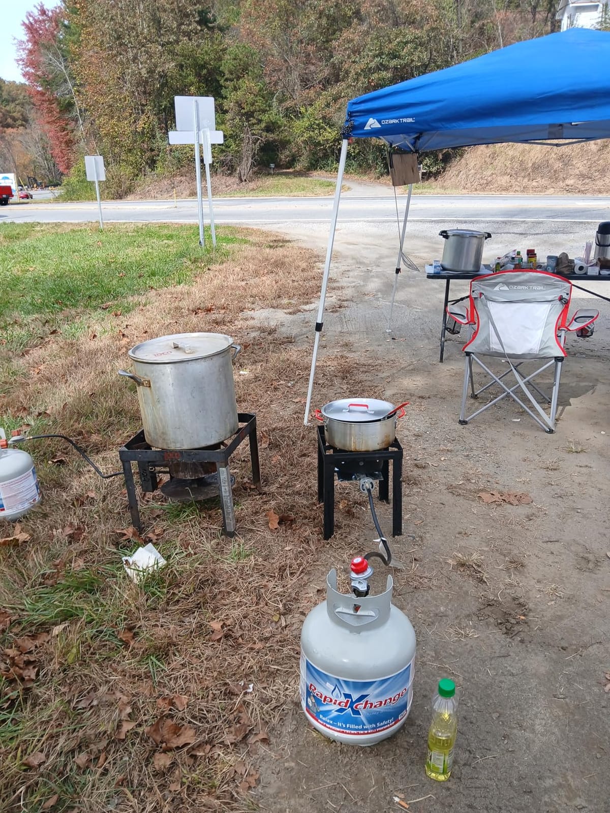 18QT Outdoor Propane Fish Fryer | 50,000 BTU Propane Burner | Deep Fryer with 2 Baskets | Lid | Cover | 9