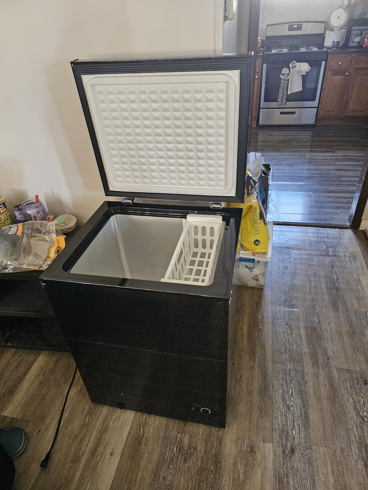 TABU 12.0 Cubic Feet Chest Freezer, Large Freestanding Deep Freezer, White | Compact, Top Opening, 7 Level Adjustable Thermostat & Removable Basket, Space-Saving, Low Noise (White, 12.0 Cu.Ft.) customer photo 2