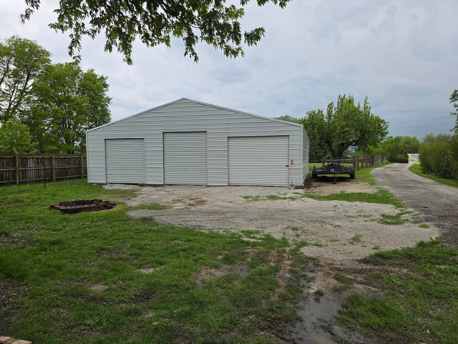 39×39FT Metal Barn Garage with Roll-Up Doors, Heavy-Duty 16/14-Gauge Steel Frame Building with 26-Gauge Panels, Galvanized & Powder-Coated Outdoor Storage Shed for Farm, Tractor,Equipment customer photo 1
