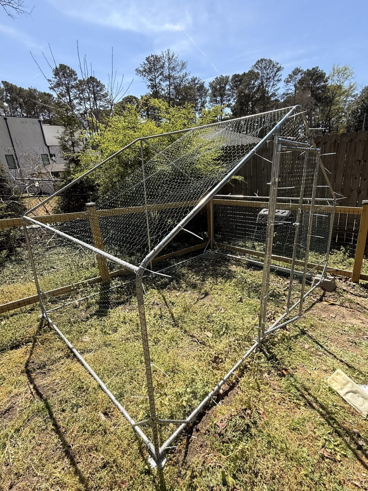 Large Metal Chicken Coop Chicken Runs with Cover Chicken Coop with Run Hen House Enclosure with Security Lock Waterproof Cover, Outdoor Duck Rabbit Cage Poultry Pens for Backyard Farm Yard customer photo 2