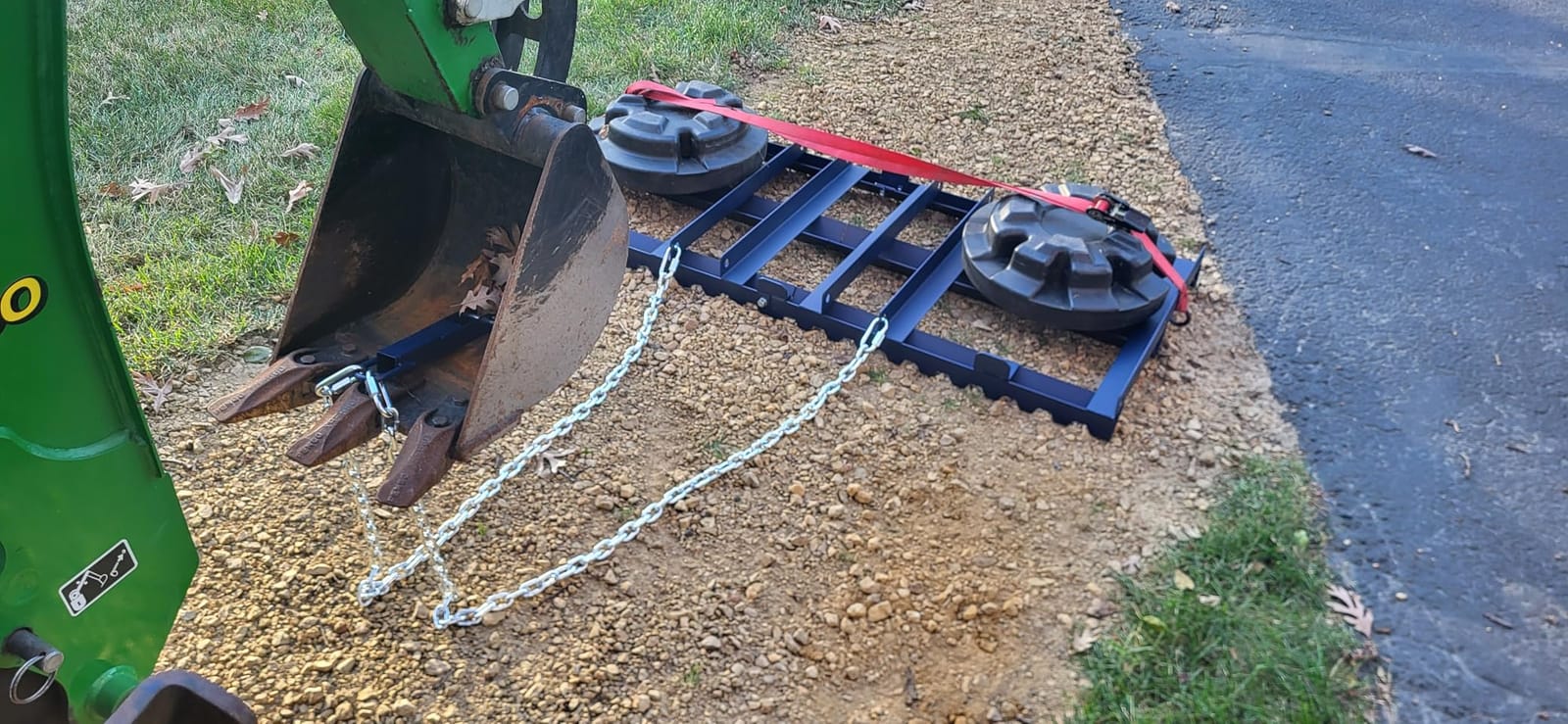 4FT Drag Harrow Driveway Grader, Heavy Duty Tow Behind Landscape Rake for for ATV, UTV, Tractor, Specially Designed for Smooth and Even Leveling, Lawn Leveling Rake, Land Leveling customer photo 1