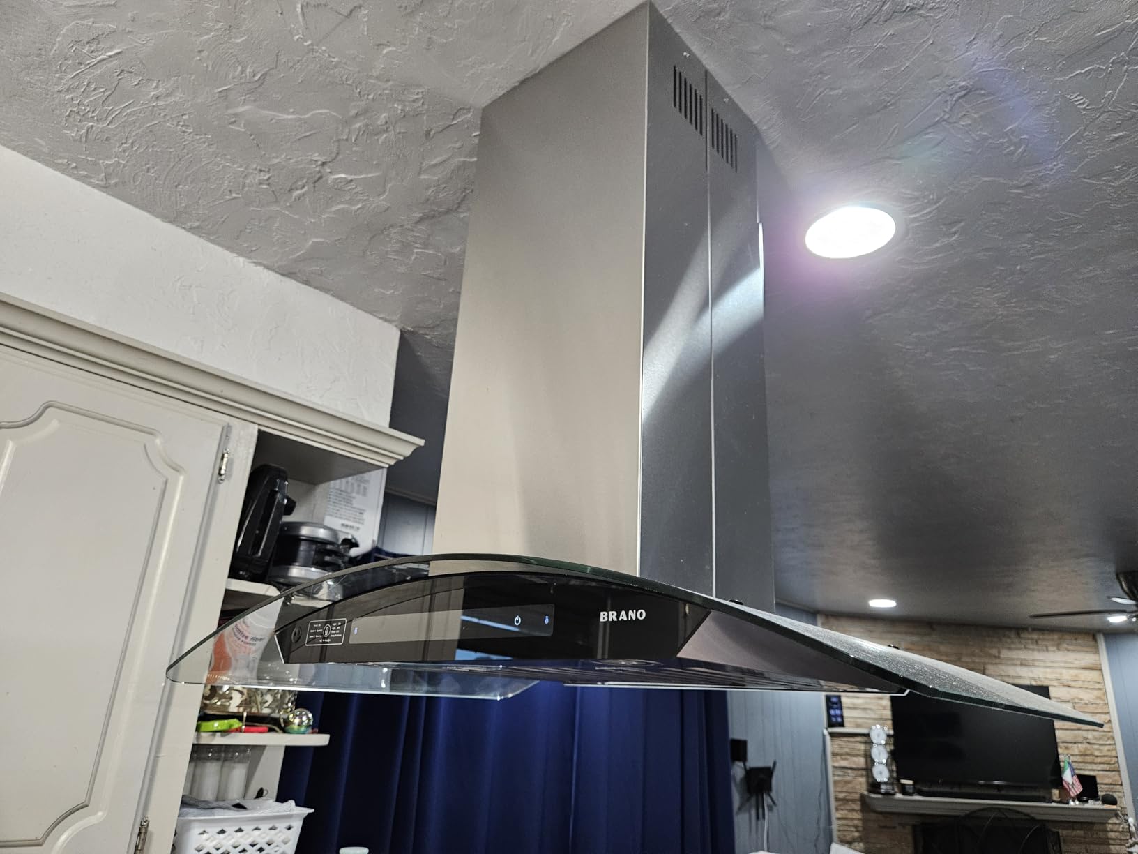 BRANO Island Range Hood 30 Inch with 900 CFM 4 Speeds, Voice/Gesture/Touch Control Kitchen Hood, Ducted/Ductless Convertible, Adjustable Lights Stainless Steel Vent Hood customer photo 1