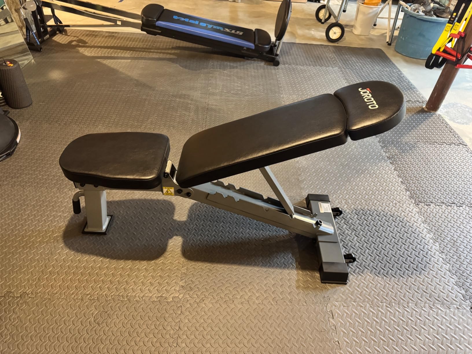 JOROTO FID Adjustable Weight Bench 1300LBS Capacity for Home Gym | Heavy Duty Workout Bench Press with Incline Decline Positions, 34'' Backrest and Wheels for Strength Training at Home Gym customer photo 2