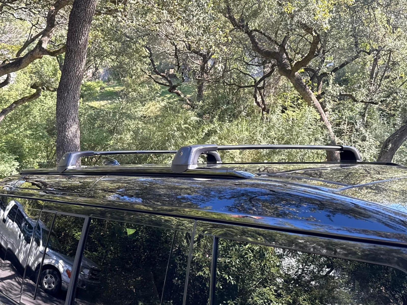 350lb Cross Bars Fit for 21-26 Chevy Tahoe Suburban Yukon Escalade | fits GMC Yukon XL Cadillac Escalade ESV Anti-Noise Lockable Aluminum Crossbars, Rooftop Cargo Carrier for Luggage, Bikes customer photo 2