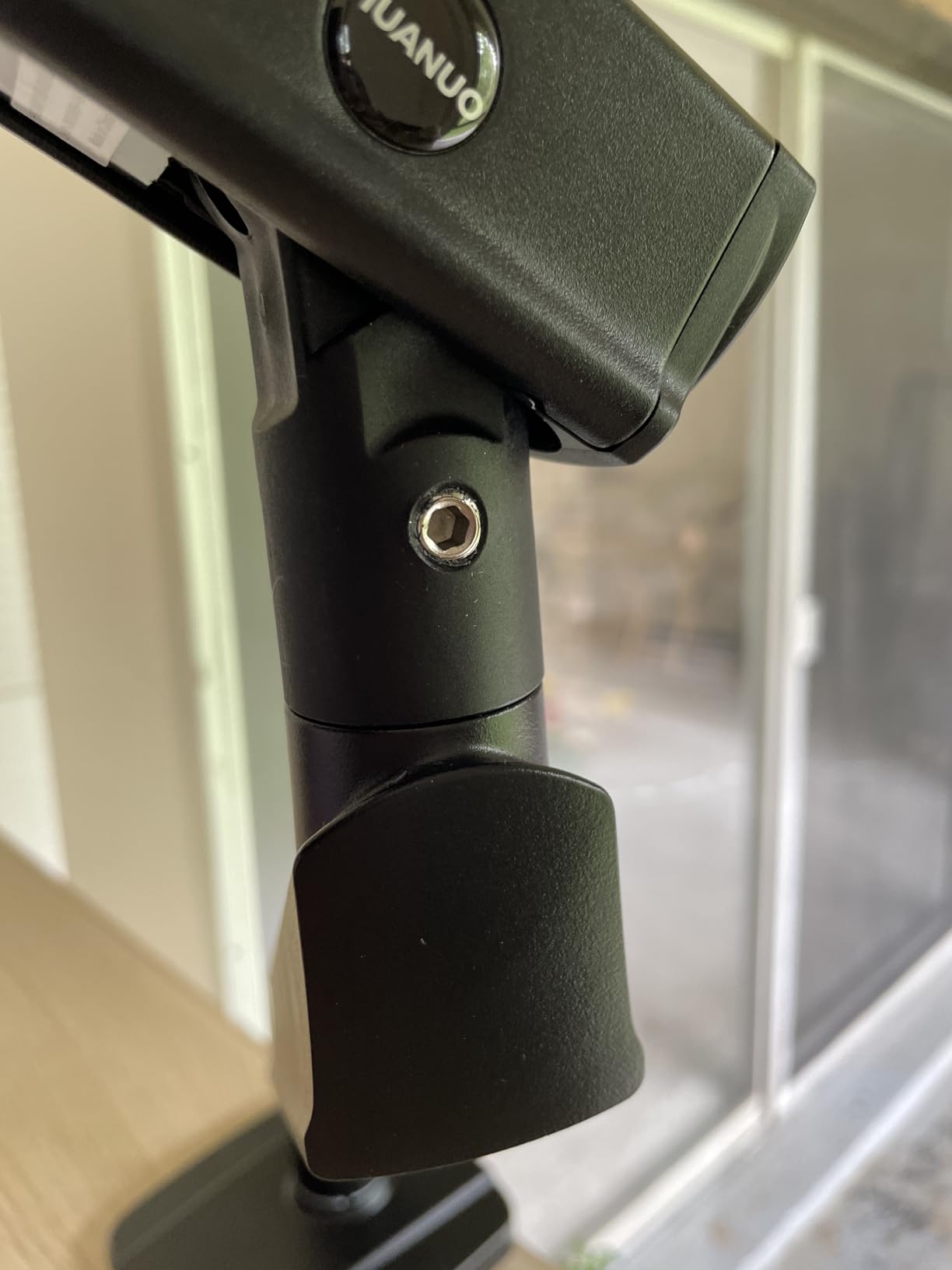 HUANUO FlowLift Pro Monitor Arm for 13-32 inch Screens, MechaSpring Monitor Mount, Fully-Adjustable Monitor Stand with Tilt/Swivel/Rotation, Tool-Free VESA Mount, C-Clamp/Grommet Base, Max Load 19.8 lbs customer photo 2