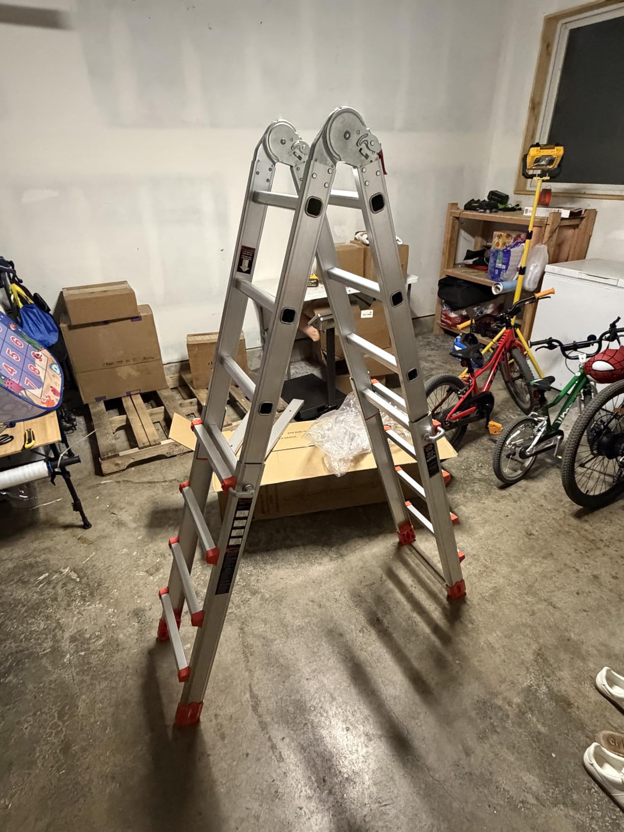 Soctone Ladder, A Frame Extension Ladder, Multi Position with Stabilizer Bar, 330 lbs Weight Rating Telescoping Ladder for Household or Outdoor Work, 17.5 Ft, Orange customer photo 2