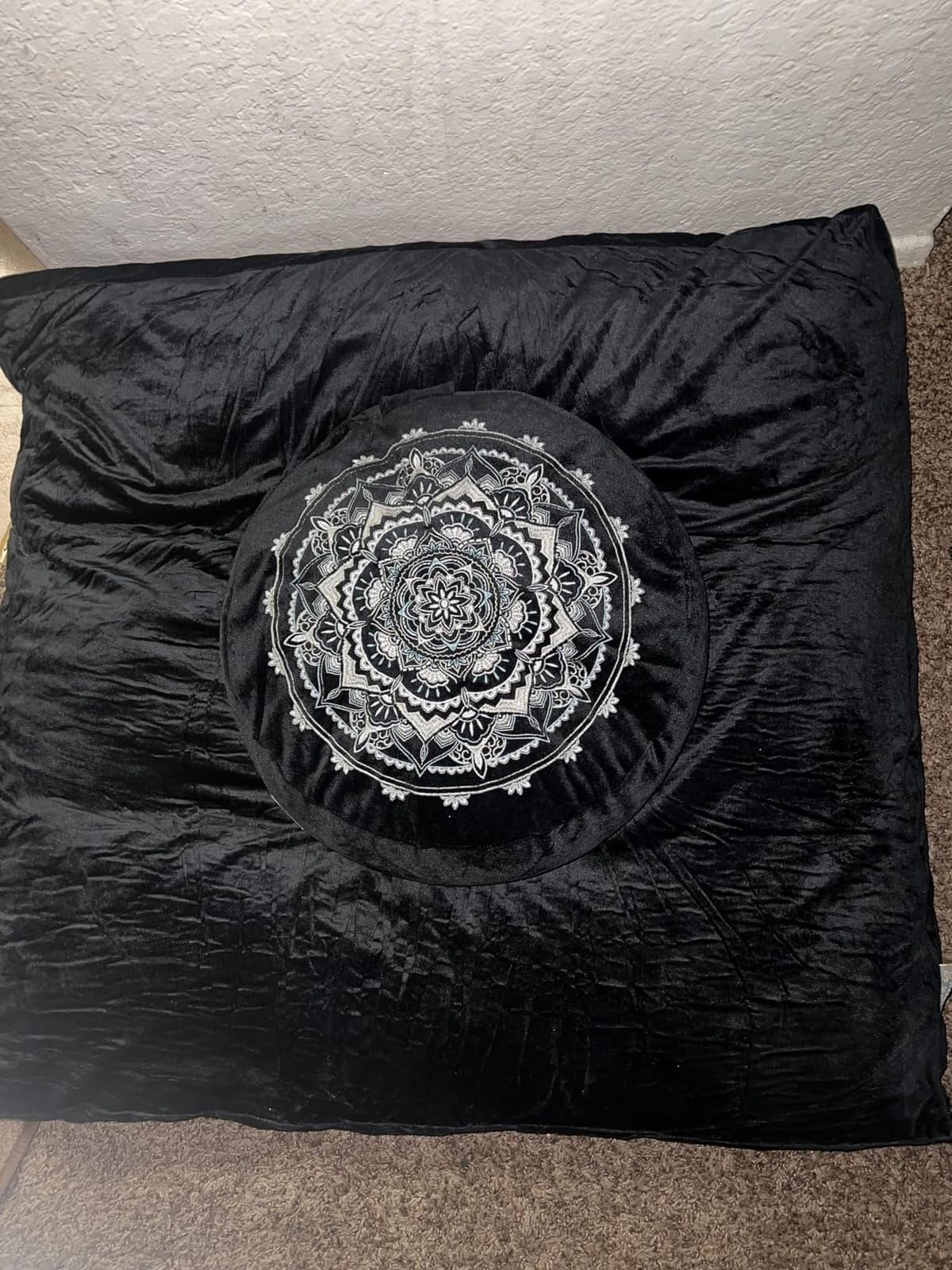Ultimate Meditation Cushion Set - 2-in-1 Zafu & Zabuton, Buckwheat & Memory Foam, Velvet Cover for Yoga & Mindfulness (Dark Blue) customer photo 1
