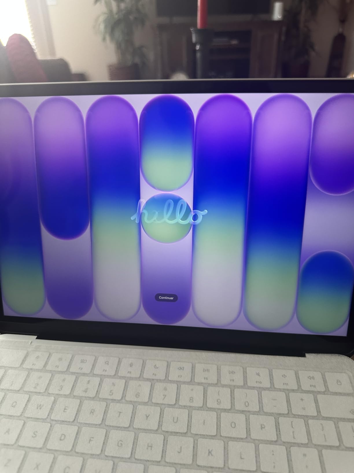 MacBook Neo 13 customer photo 2