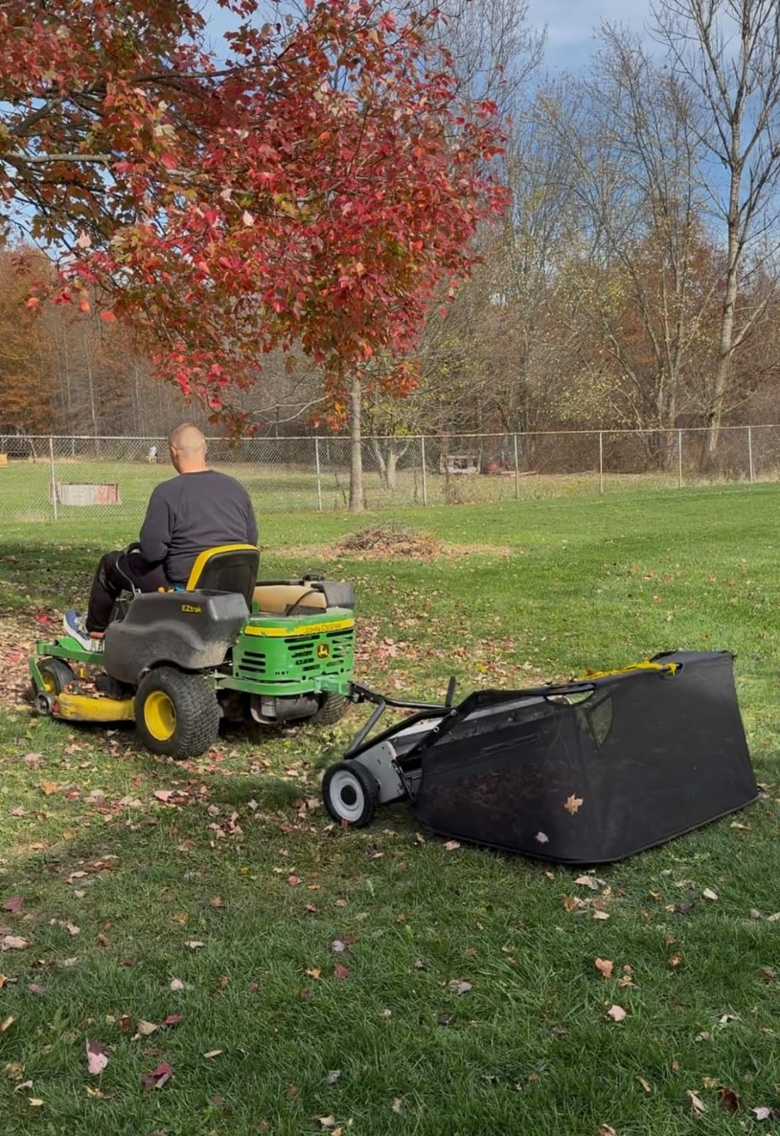 Yard Commander - 52-Inch Tow-Behind Lawn Sweeper, 10