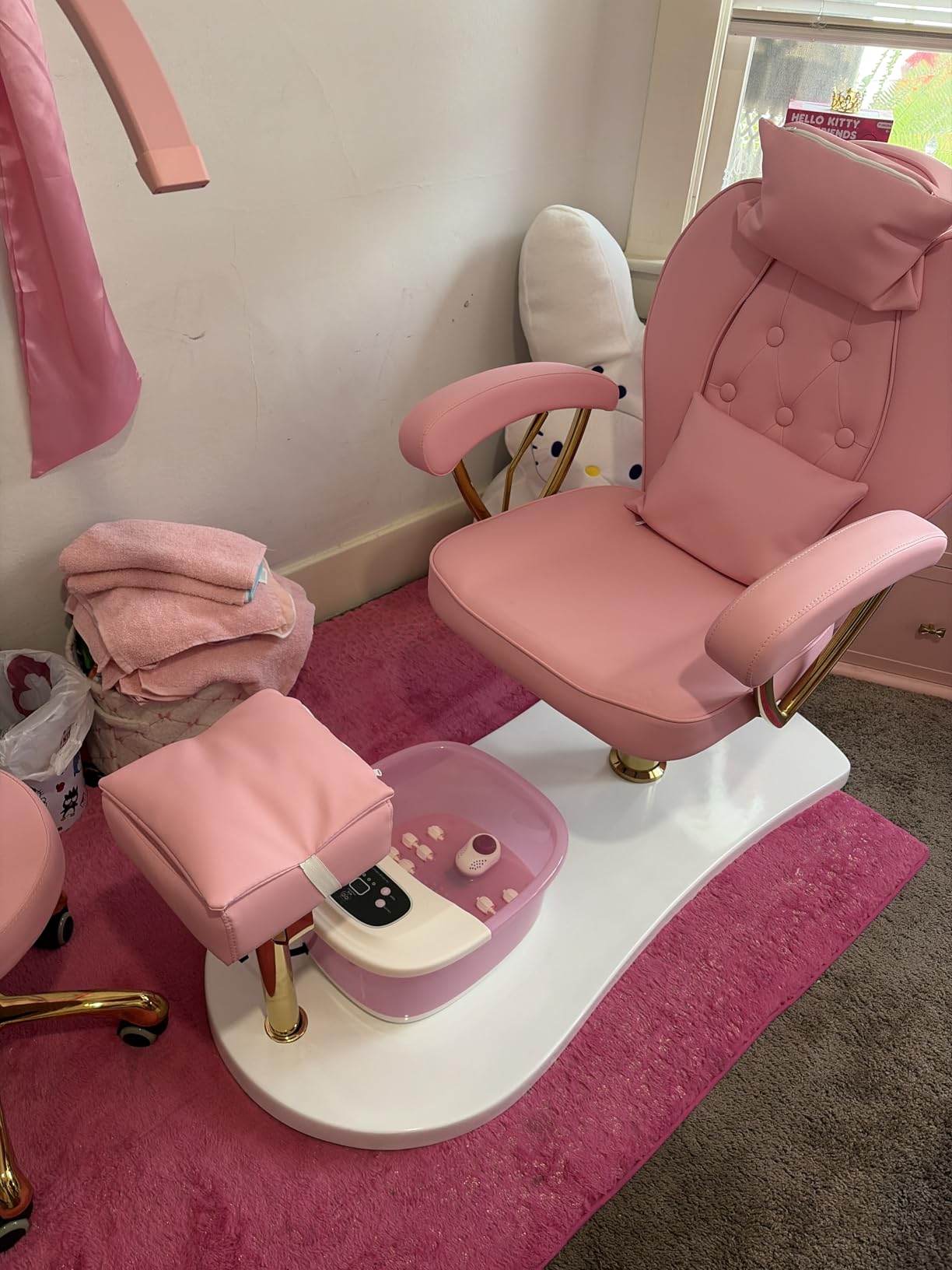 Pedicure Chair No Plumbing with Foot Bath and Stool, 360°Swivel Hydraulic Reclining Pedicure Station with Footrest & Ergonomic Headrest for Nail Tech, Spa, Salon (White) customer photo 1