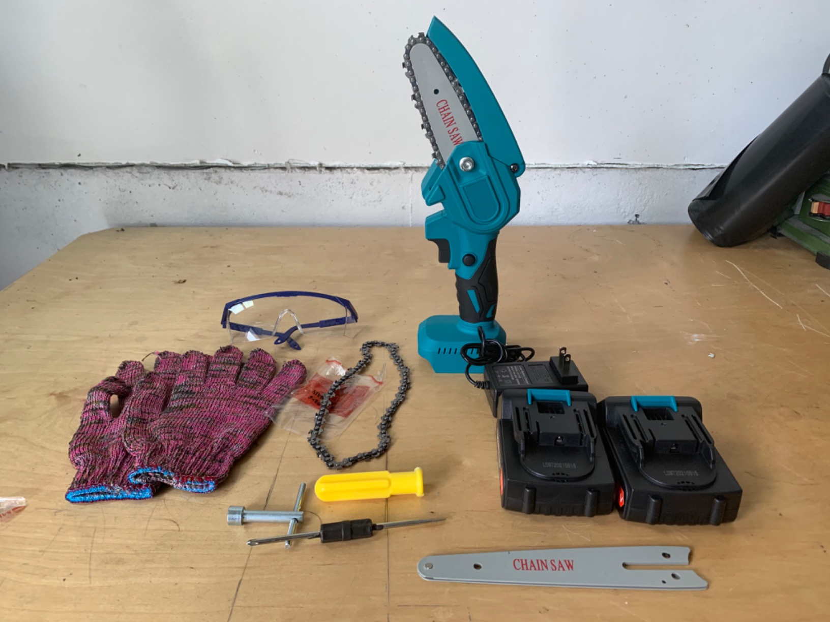 20000 RPM Electric Weed Wacker with Wheel,12