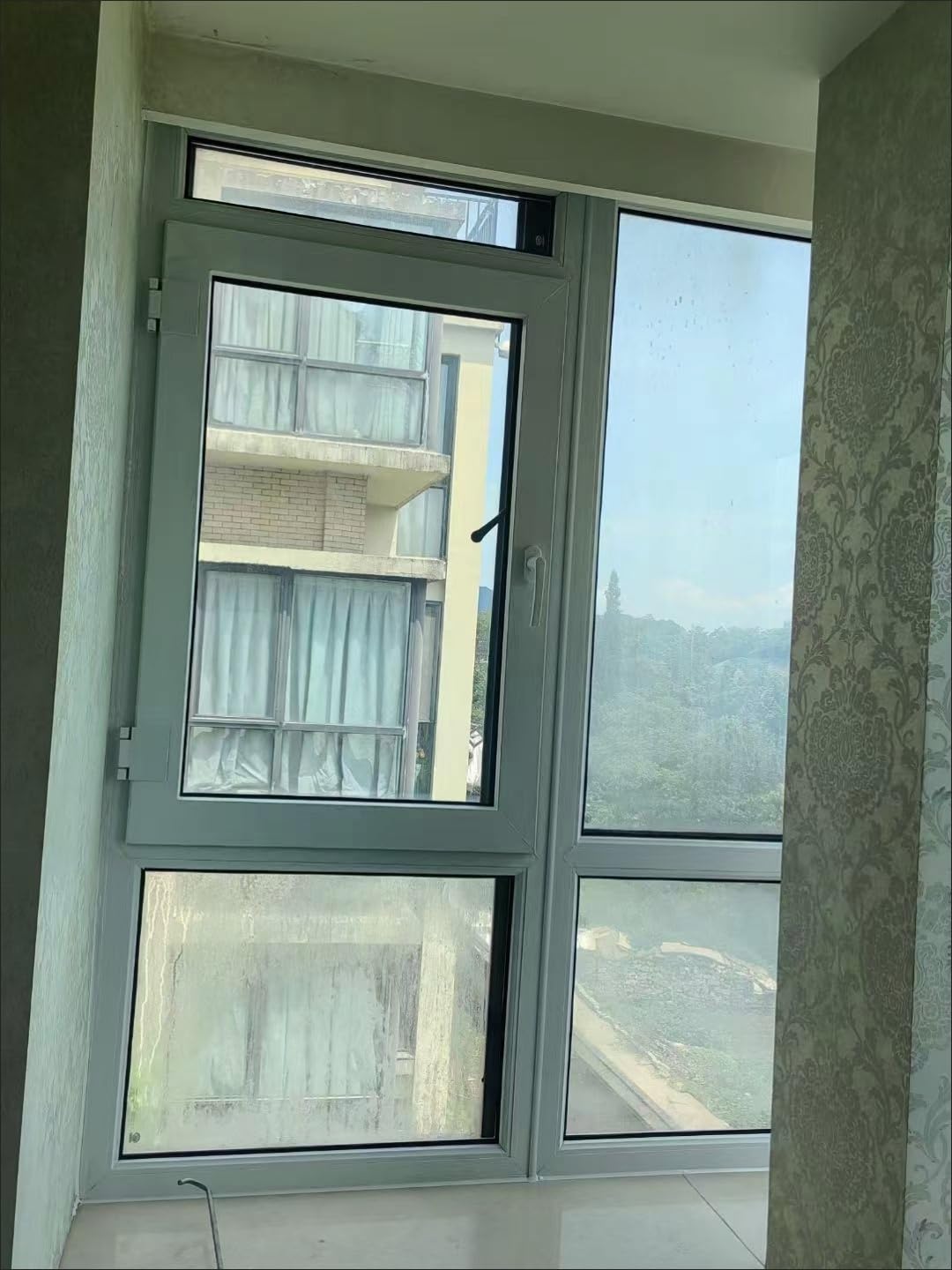 Vinyl Alloy Double Pane Window Insulated Clear Glass Window with Screen, Noise Reduction & Energy Efficient Design for Basement, Bathroom, Shed, Casement Use (Right H*W, 21 * 37in) customer photo 1