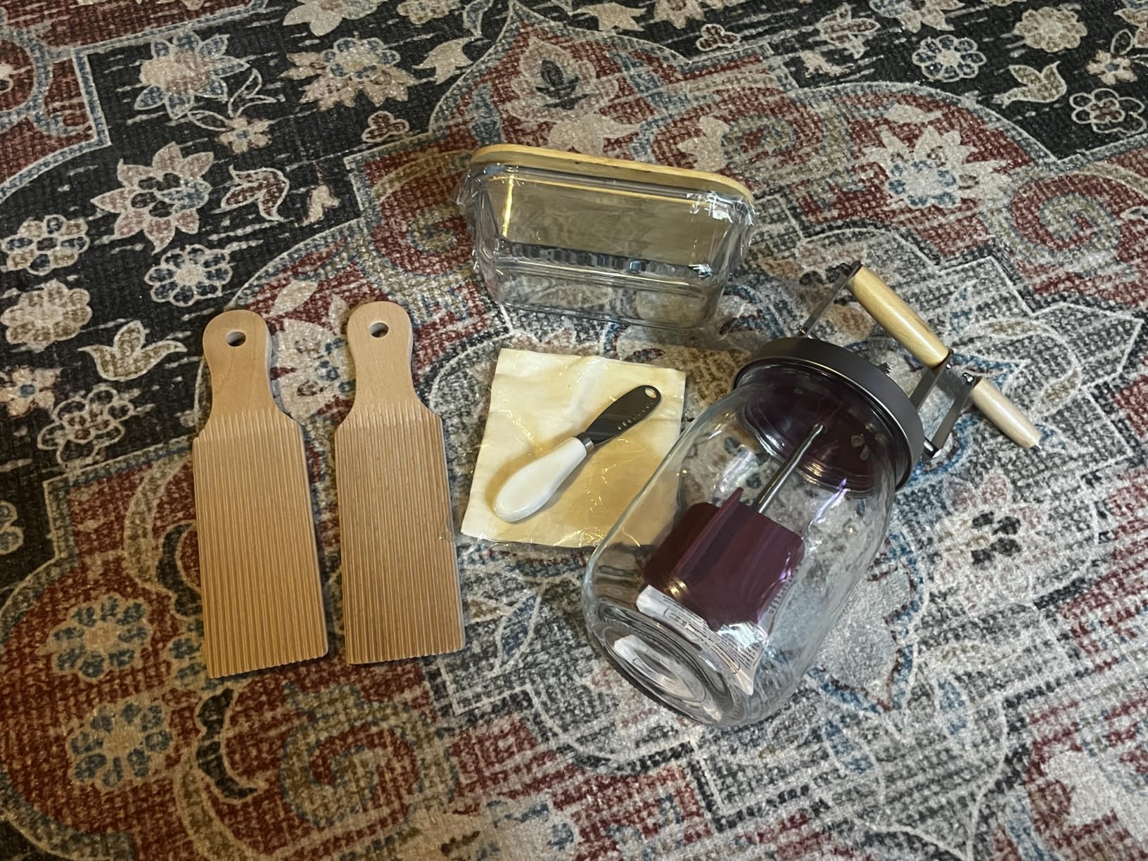 Retro Manual Butter Churn Kit - Wooden Hand-Crank Butter Maker with Glass Jar, Perfect for Fresh Cream, Keto Butter & Sustainable Homesteading (Farmhouse Must-Have) (51 OZ) customer photo 2