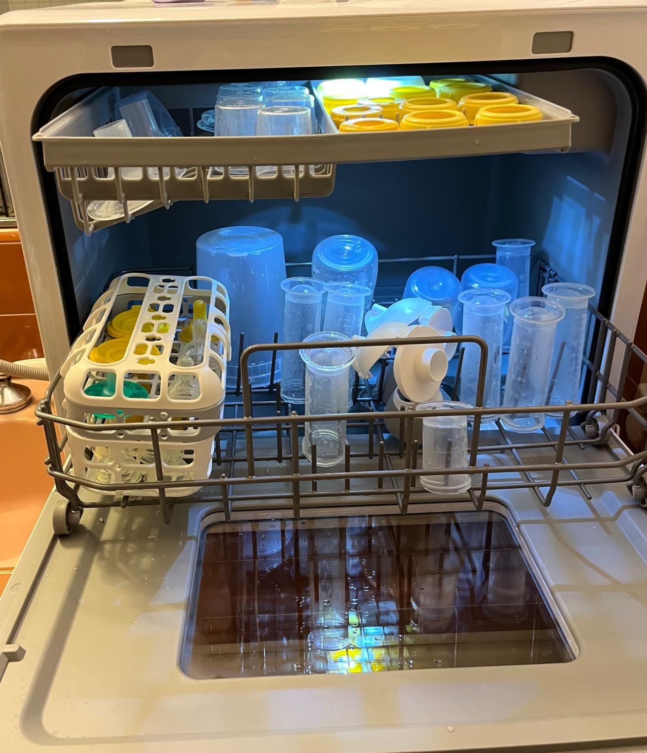 AIRMSEN Large Slim Countertop Dishwasher | Built-in Water Tank | No Hookup Needed, Heated Drying & 72H Air Refresh, 12H Delay Start, Built-in Water Softener, 3 Spray Arms & 2-Level Rack customer photo 1