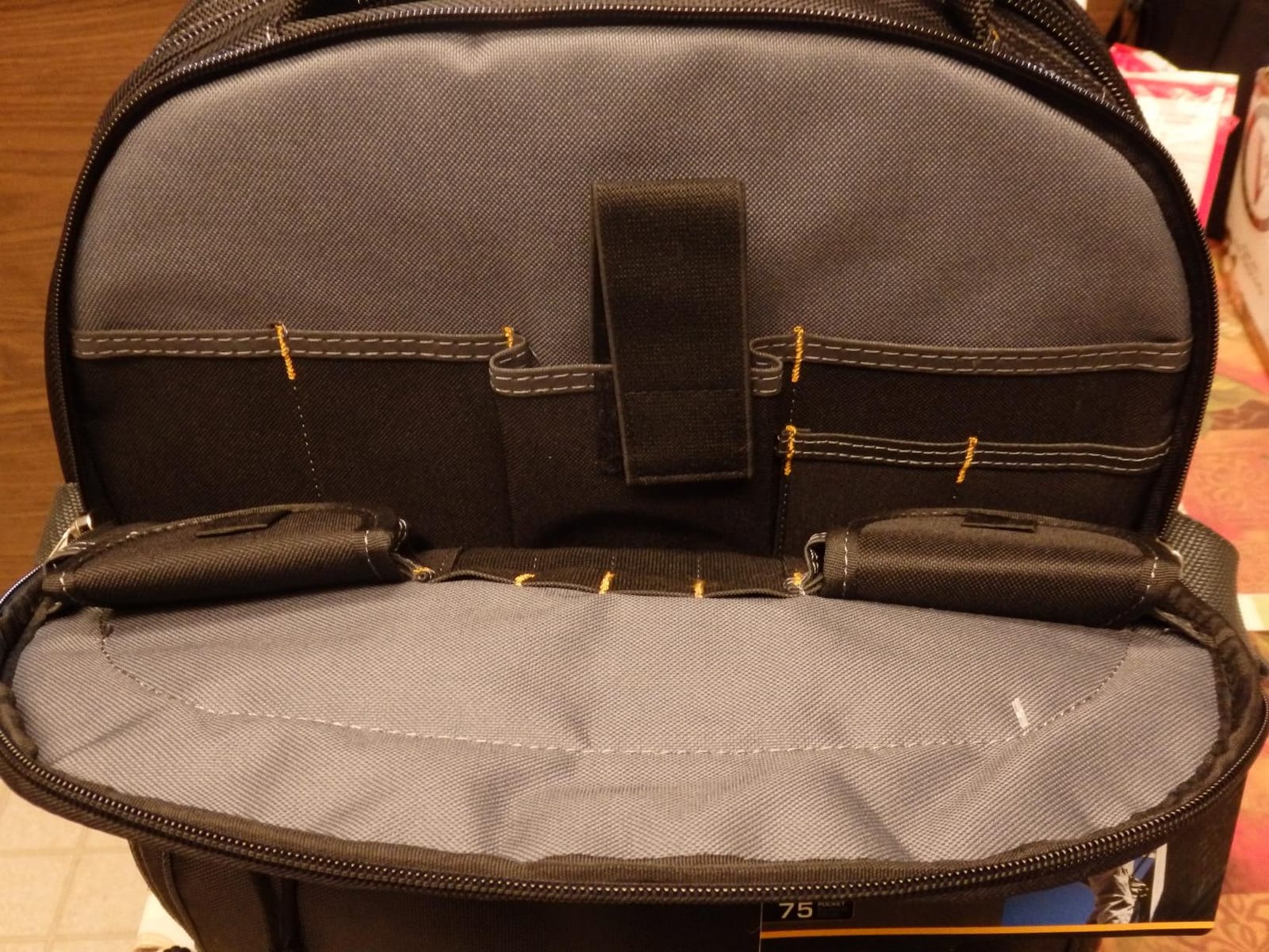 Custom Leathercraft1132 75-Pocket Tool Backpack customer photo 2