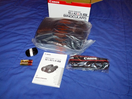 Canon 10x42 L IS WP Image Stabilized Binoculars customer photo 1