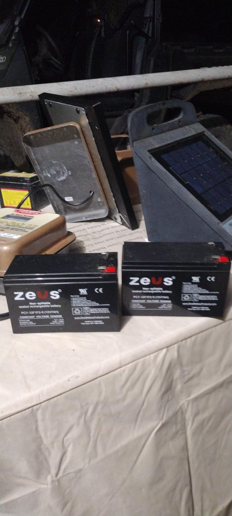 Parmak Magnum Solar-Pak 12 Low Impedance 12 Volt Battery Operated 30 Mile Range Electric Fence Charger MAG12-SP customer photo 2