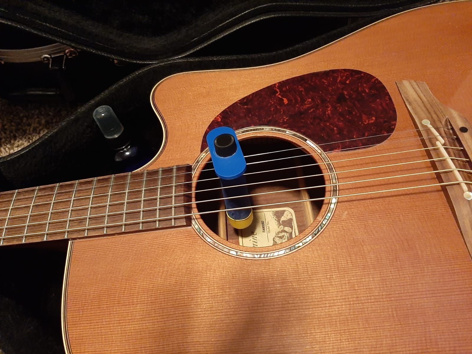 Elixir Strings, Acoustic Guitar Strings, Phosphor Bronze with NANOWEB Technology, Longest-Lasting Rich and Full Tone For Life with Comfortable Feel, 6 String Set, Custom Light 11-52 customer photo 1