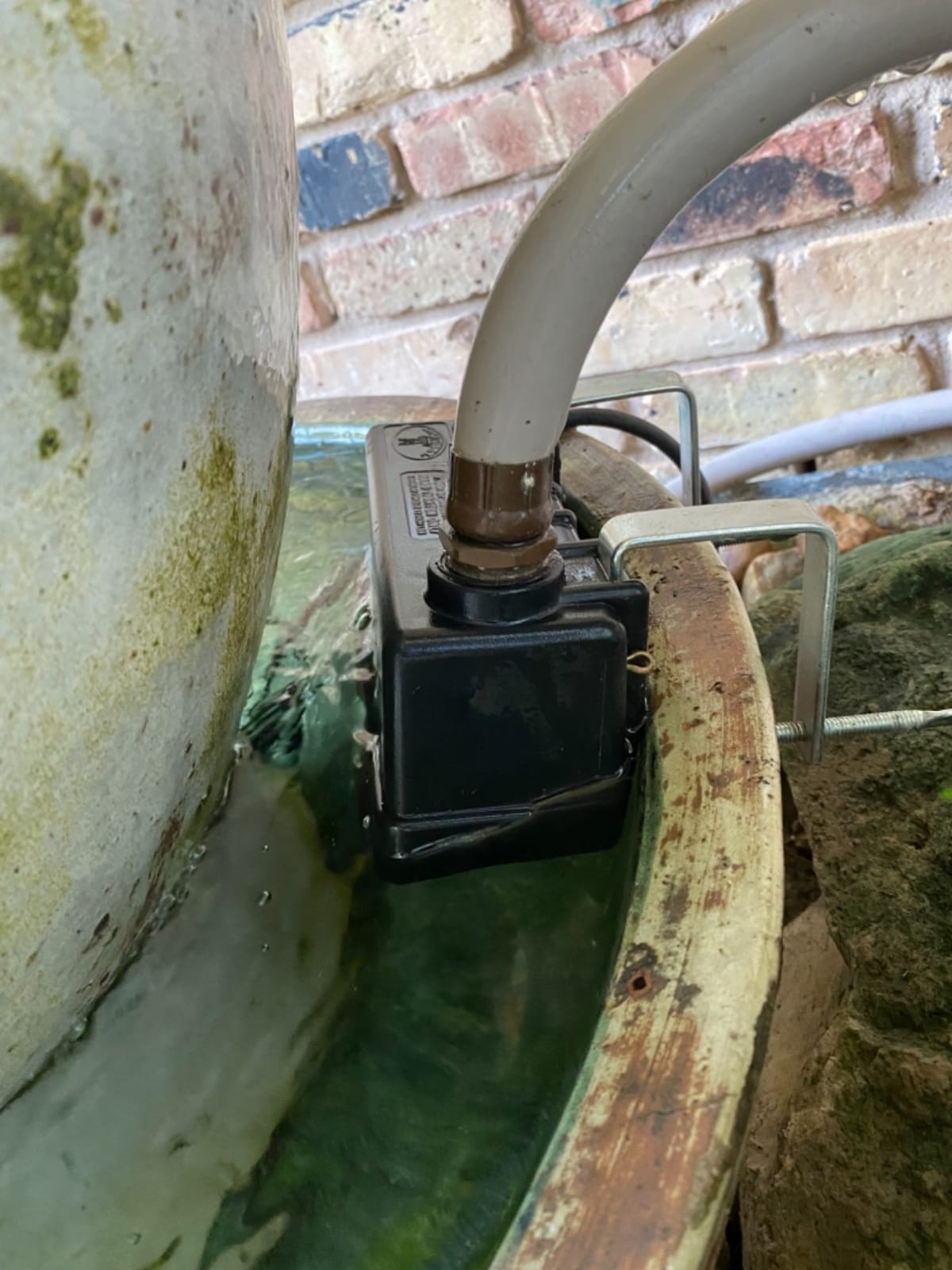 Little Giant® Trough-O-Matic® Stock Water Tank | Float Valve Controlled Watering Tank with Plastic Housing (Float Valve with Expansion Brackets, 1, Count) customer photo 1