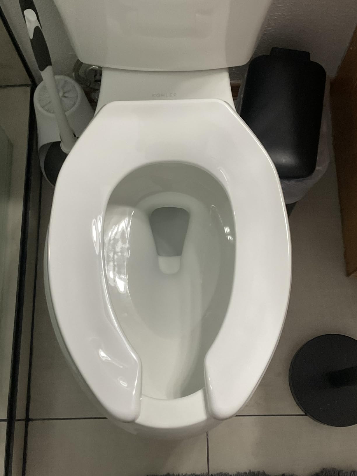 American Standard Commercial Elongated Toilet Seat, Open Front, White | Heavy Duty Commercial Toilet Seat: Includes Check Hinges, Solid Plastic, EverClean Antimicrobial, Fits Elongated| 5901100.020 customer photo 2