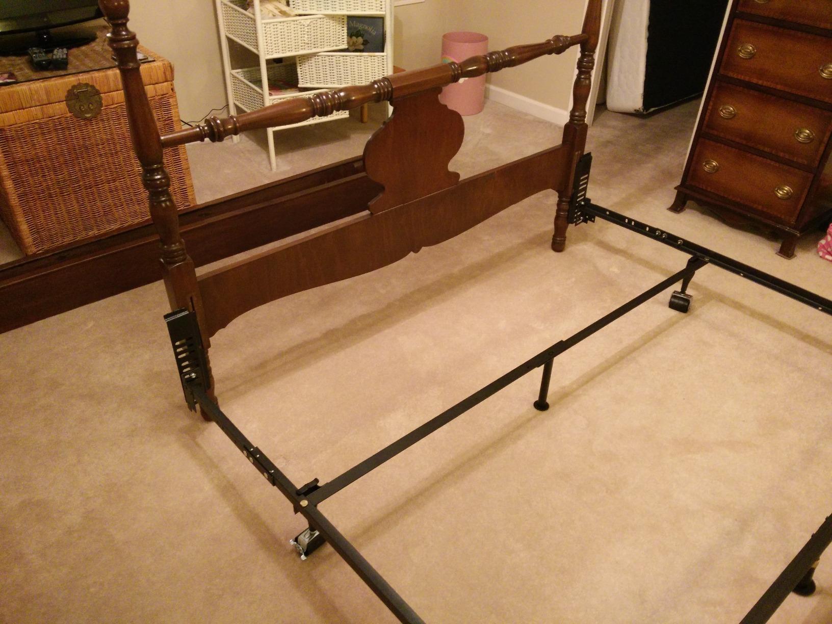 Kings Brand Furniture 7-Leg Heavy Duty Adjustable Metal Bed Frame – Queen/Full/Full XL/Twin/Twin XL, Center Support Rail, Locking Wheels, Noise-Free, Easy Assembly – Support for Box Spring & Mattress customer photo 1