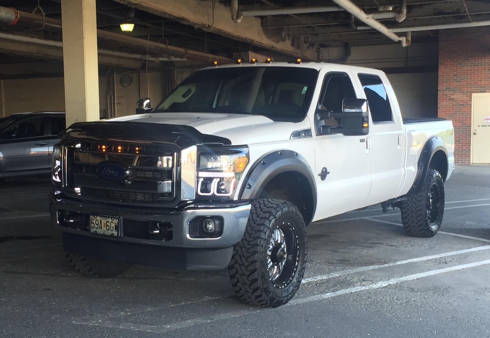 Toyo Tires 360240 Tire Open Country M/T Mud-Terrain Tire - 35 x 1250R20 121Q customer photo 2