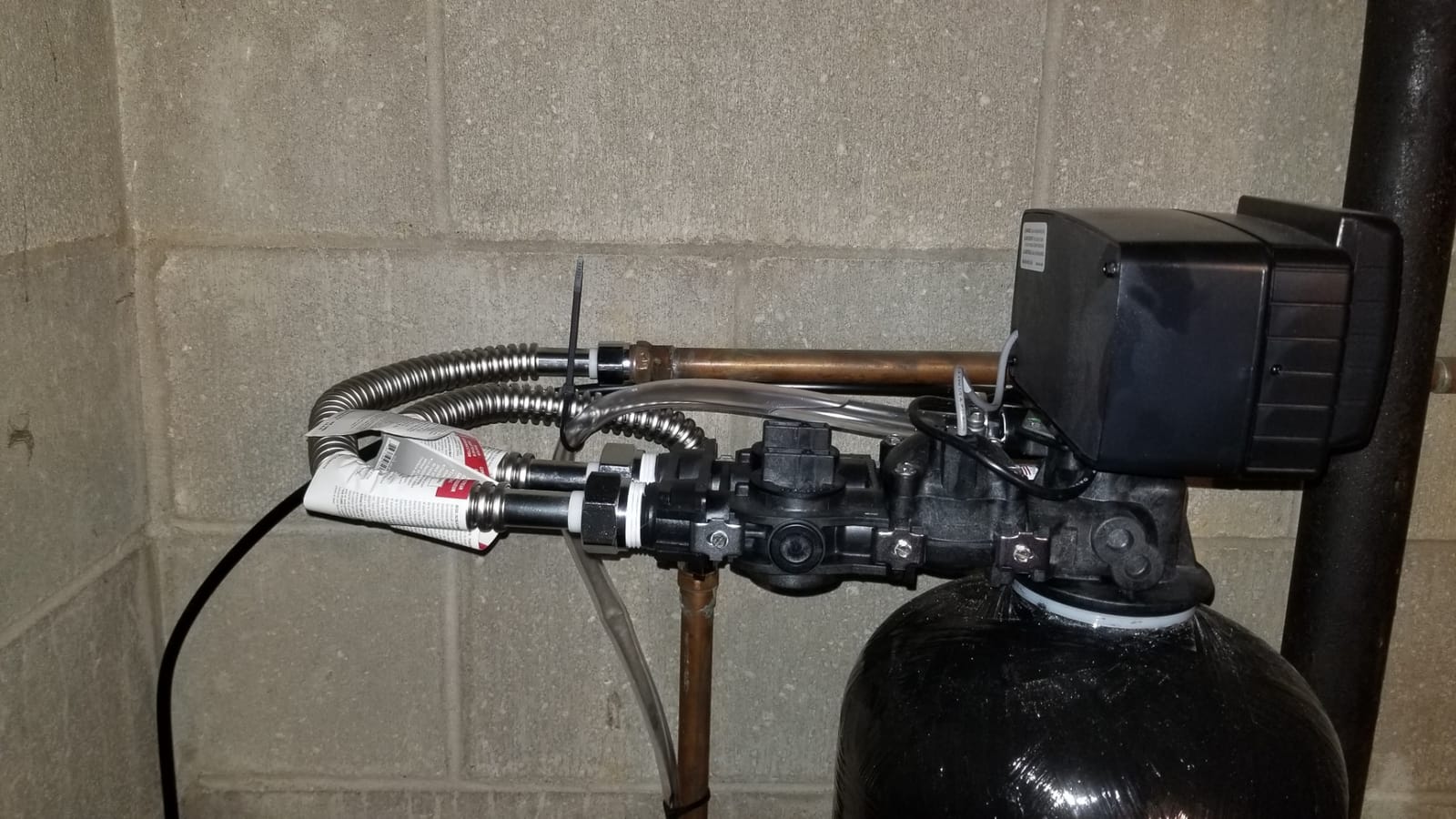 Fleck 5600 SXT Iron Blaster 48,000 Grain Water Softener customer photo 1