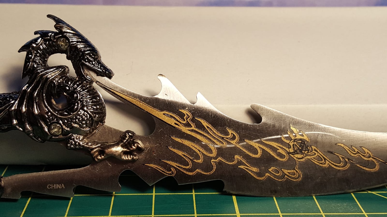 MASTER USA Fantasy Dragon Knife with Wood Display Stand OR Sheath (Silver) customer photo 2