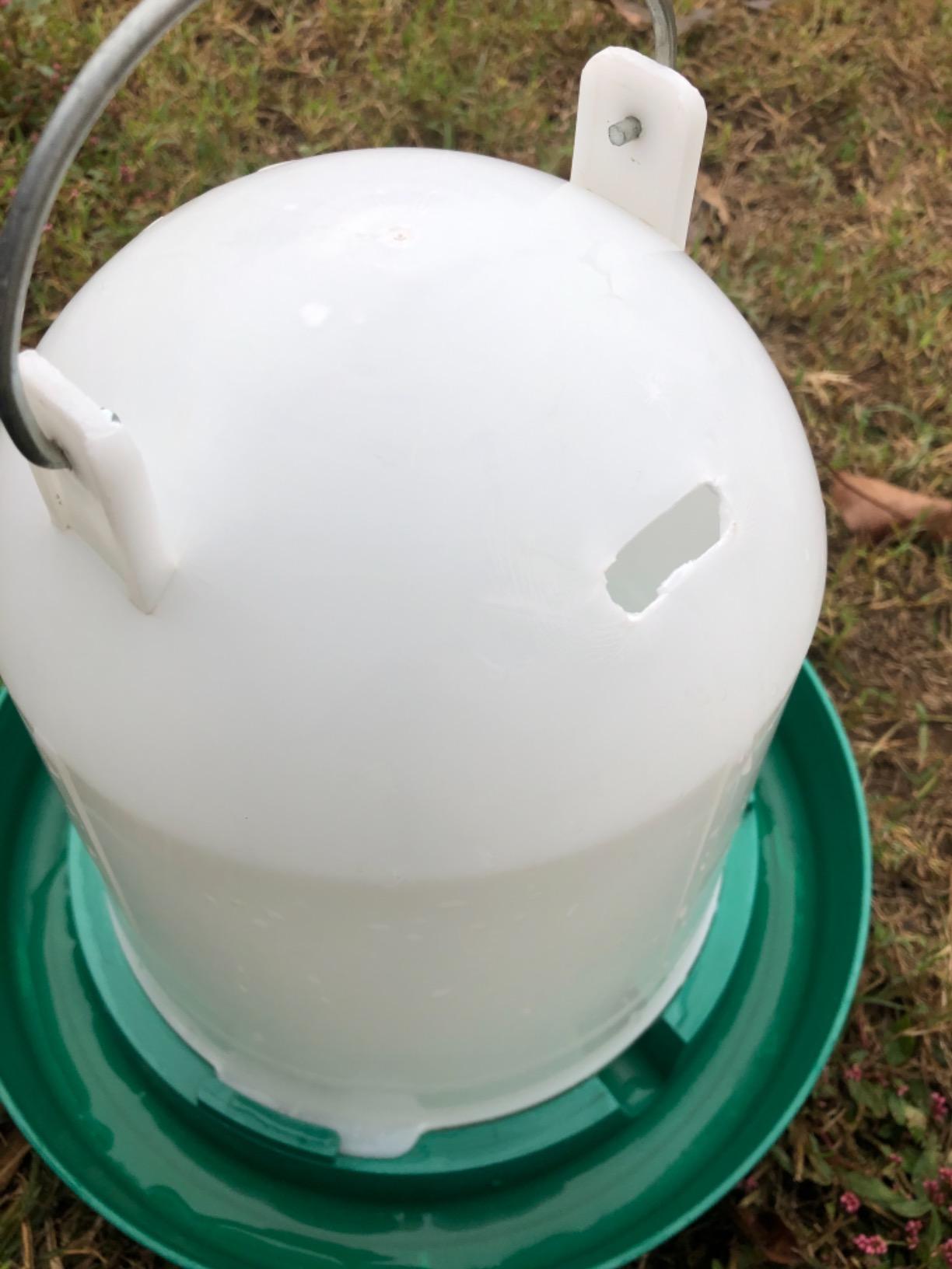 Harris Farms 1000264 Hanging Poultry Drinker, 3.5 Gallon customer photo 1