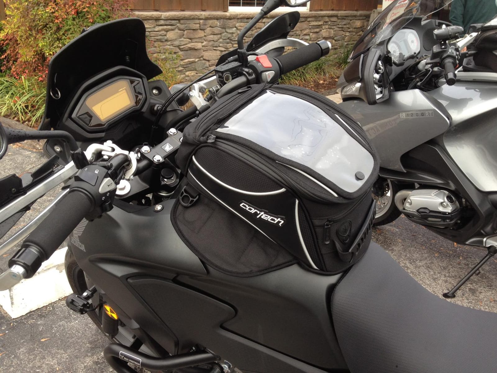 cortech Super 2.0 12L Motorcycle Tank Bag customer photo 2