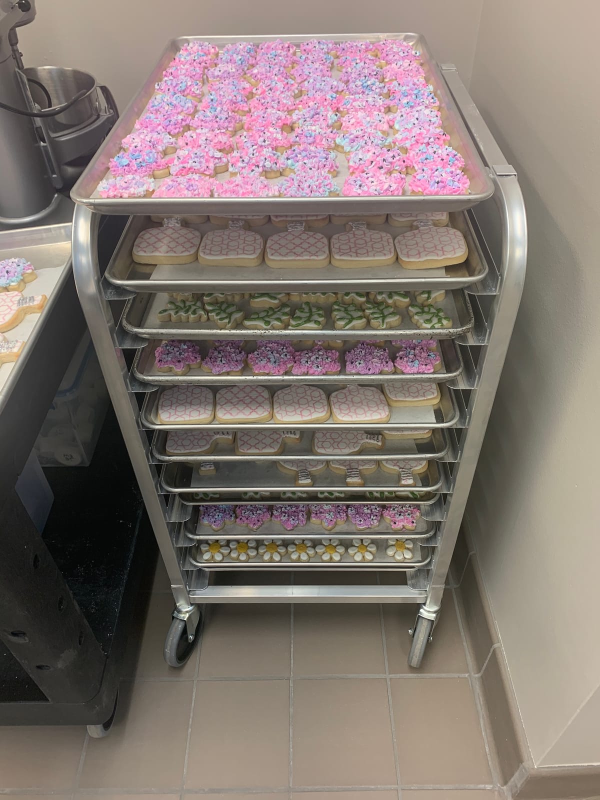 New Star Foodservice 36510 Commercial-Grade Aluminum 10-Tier Sheet Pan/Bun Pan Rack, 26