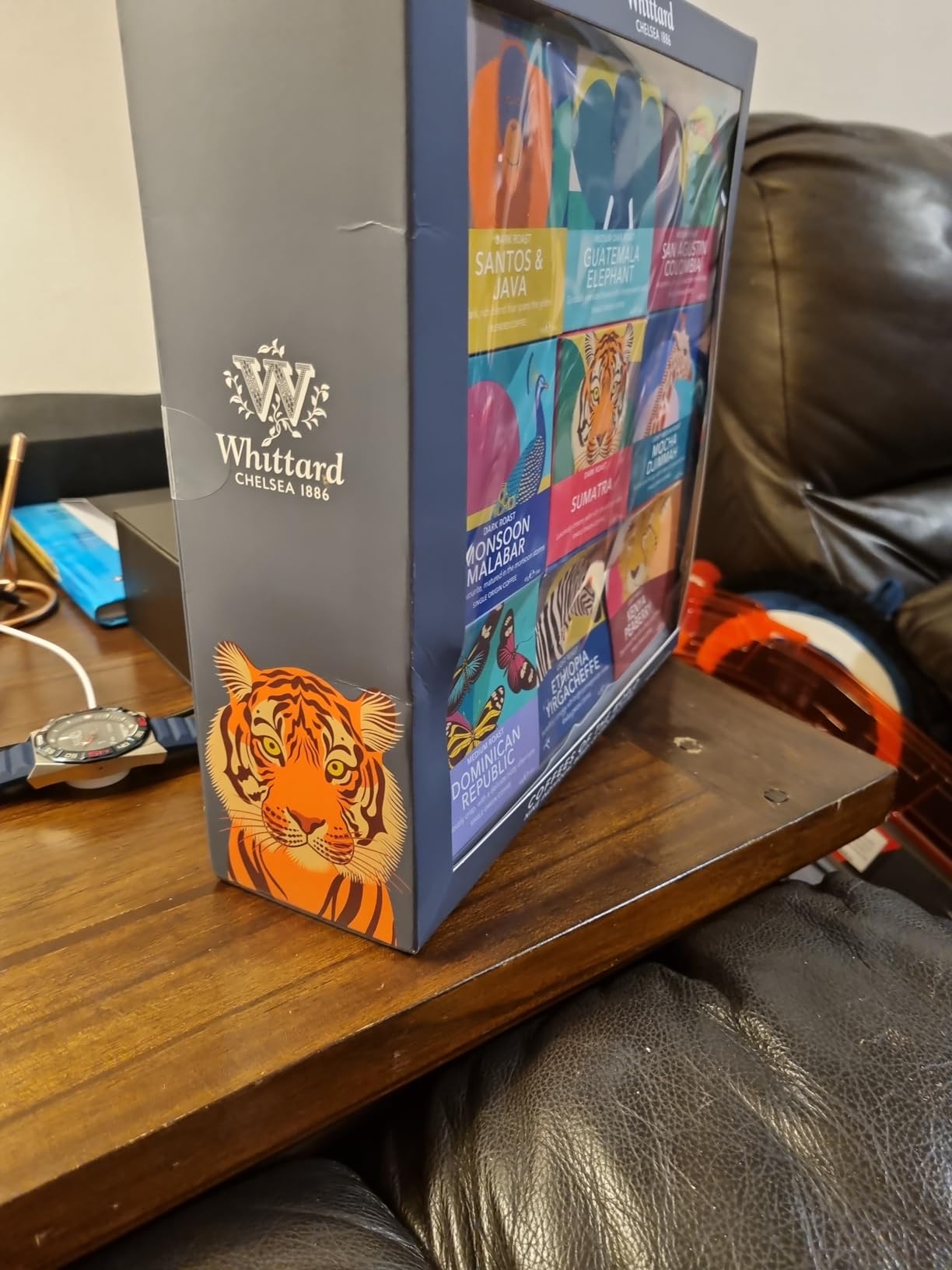 Whittard of Chelsea - Coffees of the World - Coffee Sampler Gift Box Set, 100% Arabica, Multiple Roast Types (9 Individually Wrapped Ground Coffees) customer photo 2