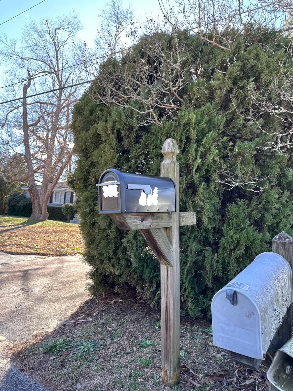 Architectural Mailboxes Chadwick Galvanized Steel Post Mount Mailbox, 8950B-10, Black, Medium Capacity customer photo 1