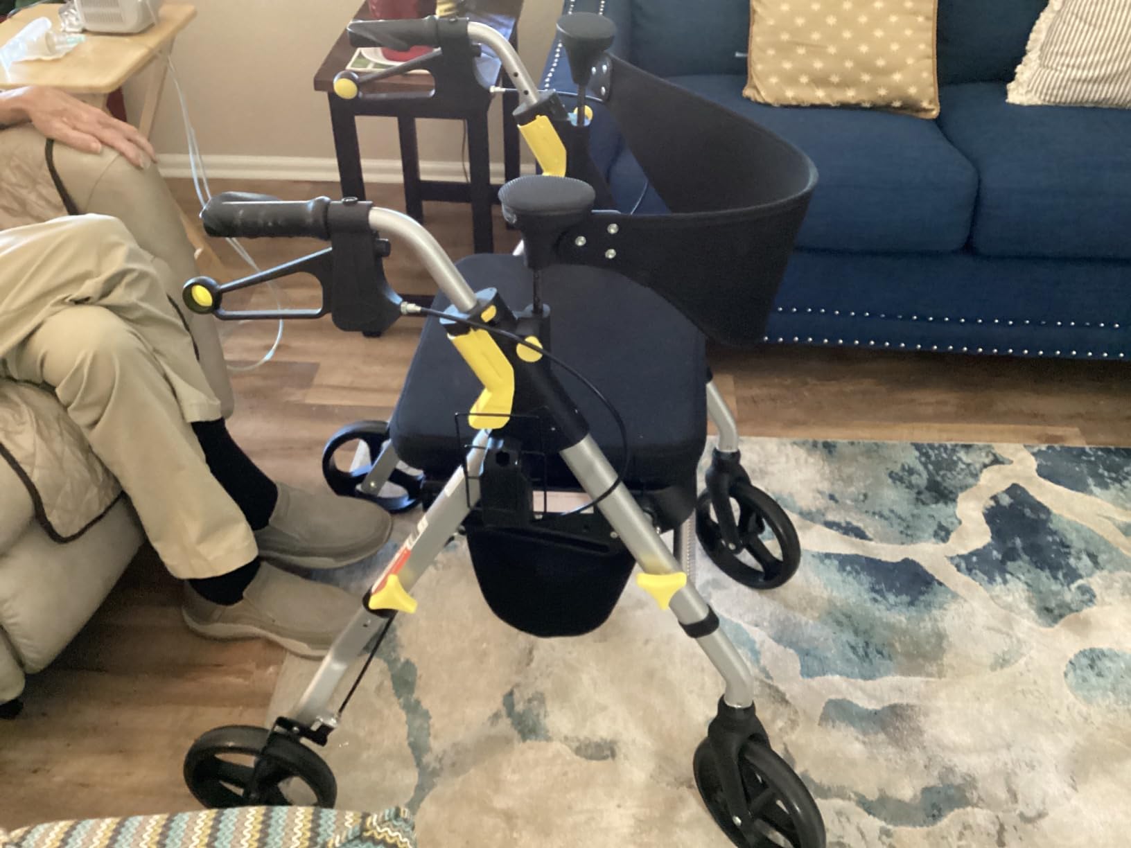Medline Premium Empower Folding Mobility Rollator Walker with Memory Foam Seat, Black, 300 lb. Weight Capacity, 8” Wheels, Cupholder,Rolling Walker for Mobility Impairment, Adjustable Handles customer photo 2
