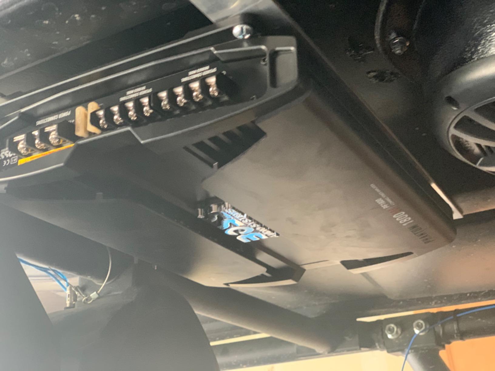BOSS Audio Systems PF1800 4 Channel 1800 Output Class A/B Car Amplifier customer photo 1