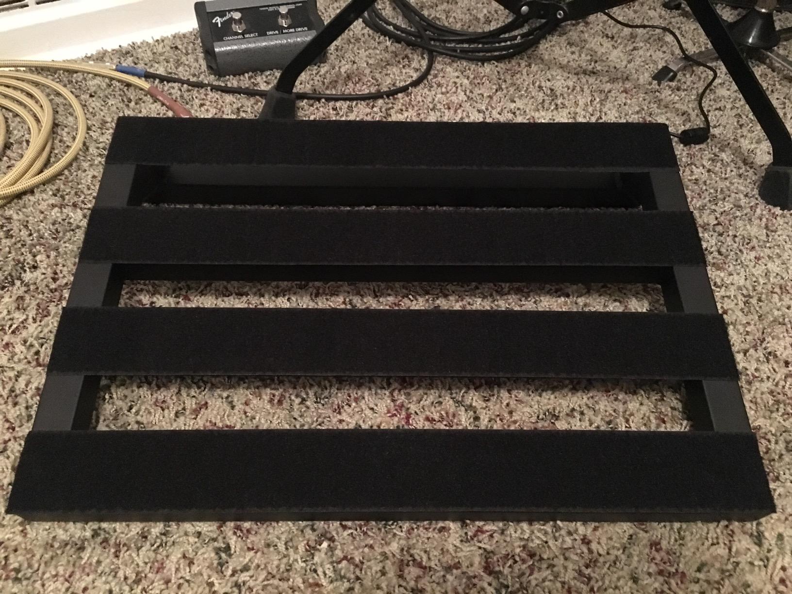 Pedaltrain Classic Jr SC 18 X12.5 Inches Pedalboard with Soft Case customer photo 2