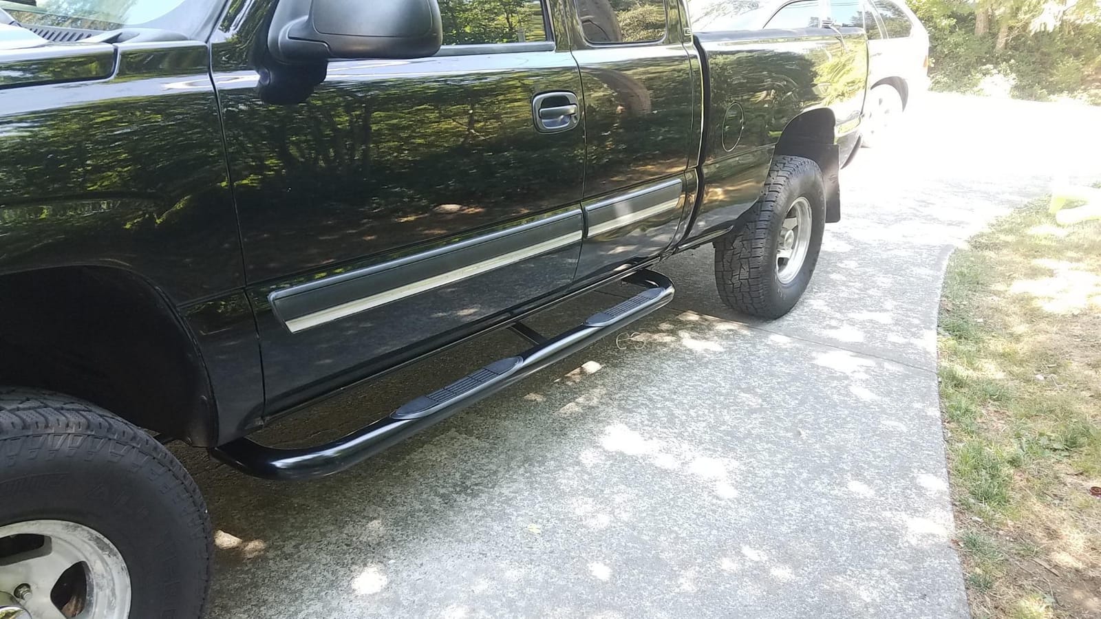 TAC Side Steps Fit Chevy Silverado/GMC Sierra 1999-2018 1500 & 1999-2019 2500/3500 Extended/Double Cab (Excluding C/K Classic) (Body Mount) Truck Pickup 3