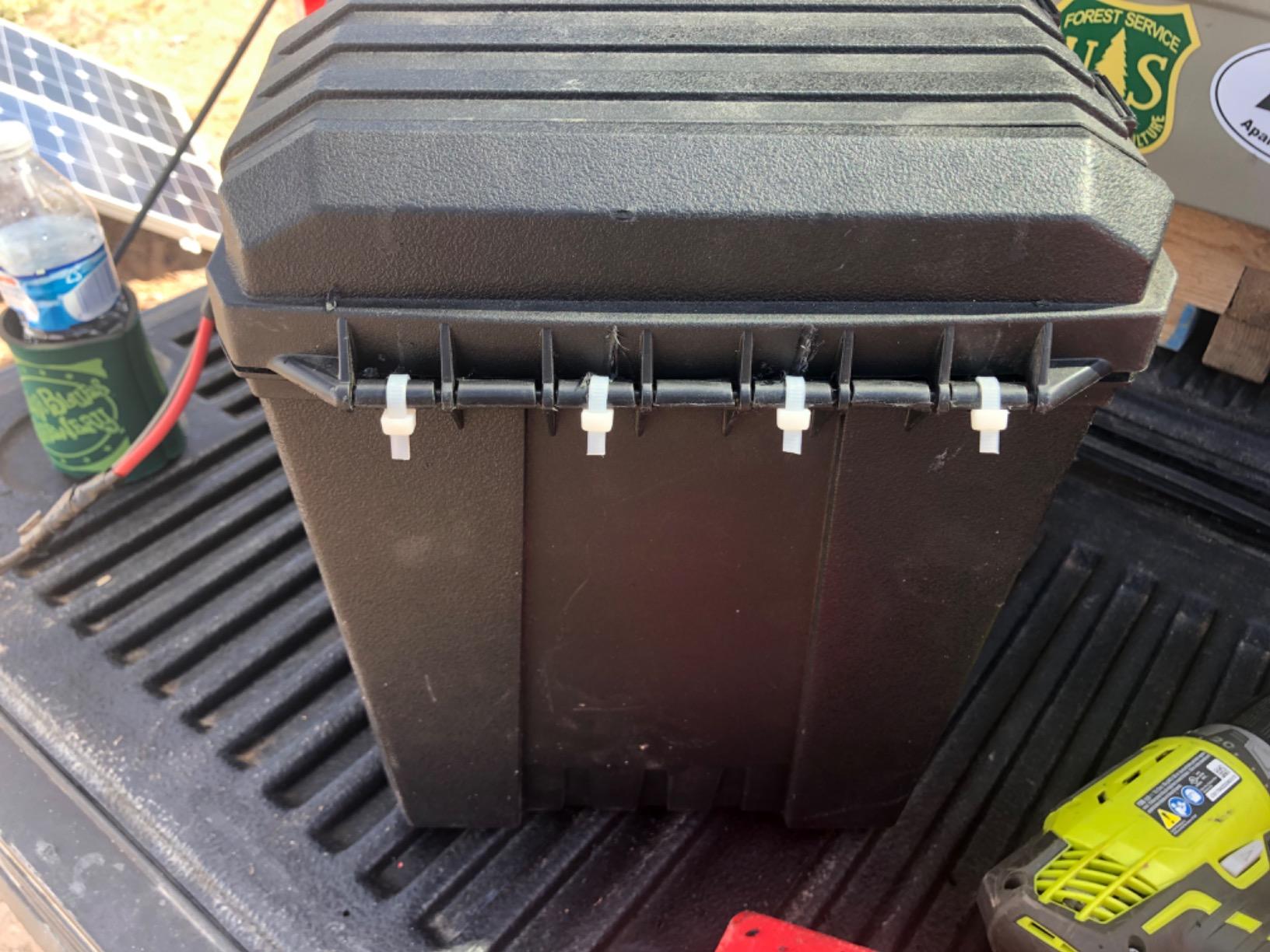 Flambeau Outdoors Dry Box 18in, Lift-Out Tray, O-Ring Seal, Black, Large customer photo 2
