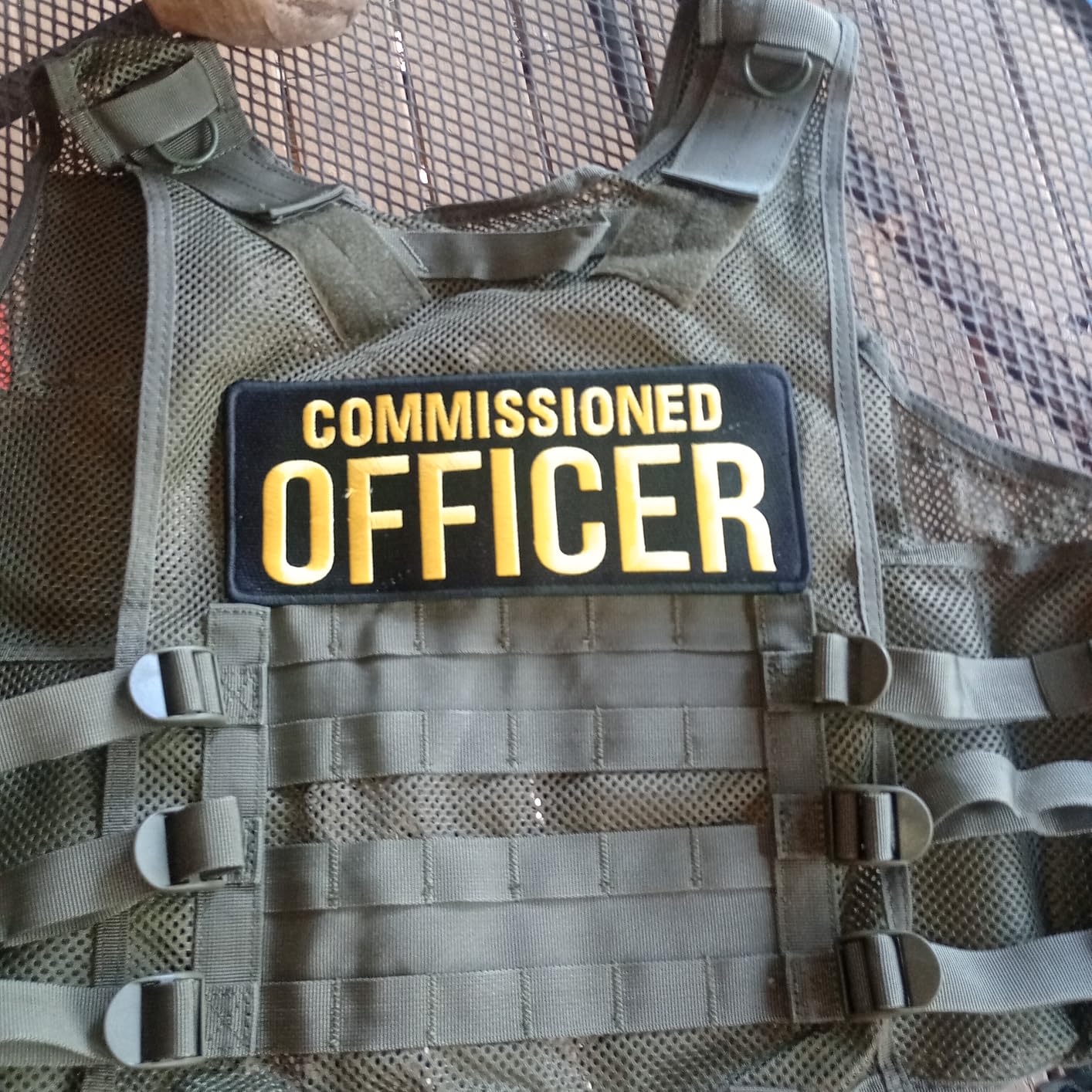 vAv YAKEDA Tactical Vest Outdoor Ultra-Light Breathable Combat Training Vest Adjustable for Adults 600D Encryption Polyester-VT-1063 (Black) customer photo 1