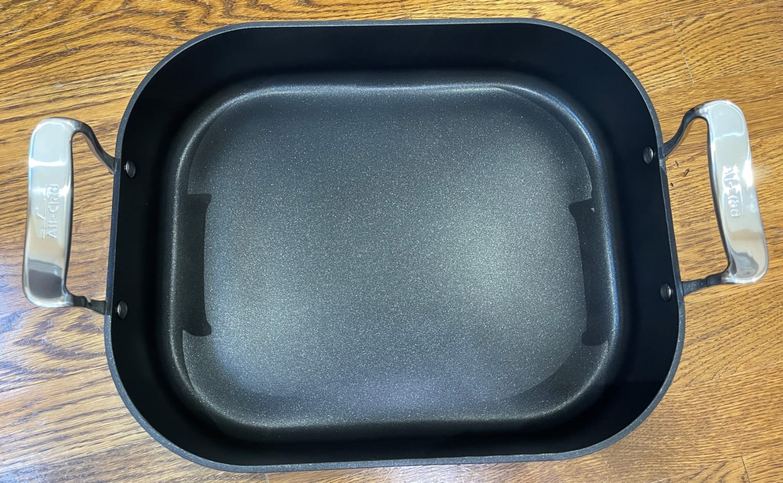 All-Clad HA1 Hard Anodized Nonstick Roaster and Nonstick Rack 13x16 Inch Oven Broiler Safe 500F Roaster Pan, Pots and Pans, Cookware Black customer photo 1