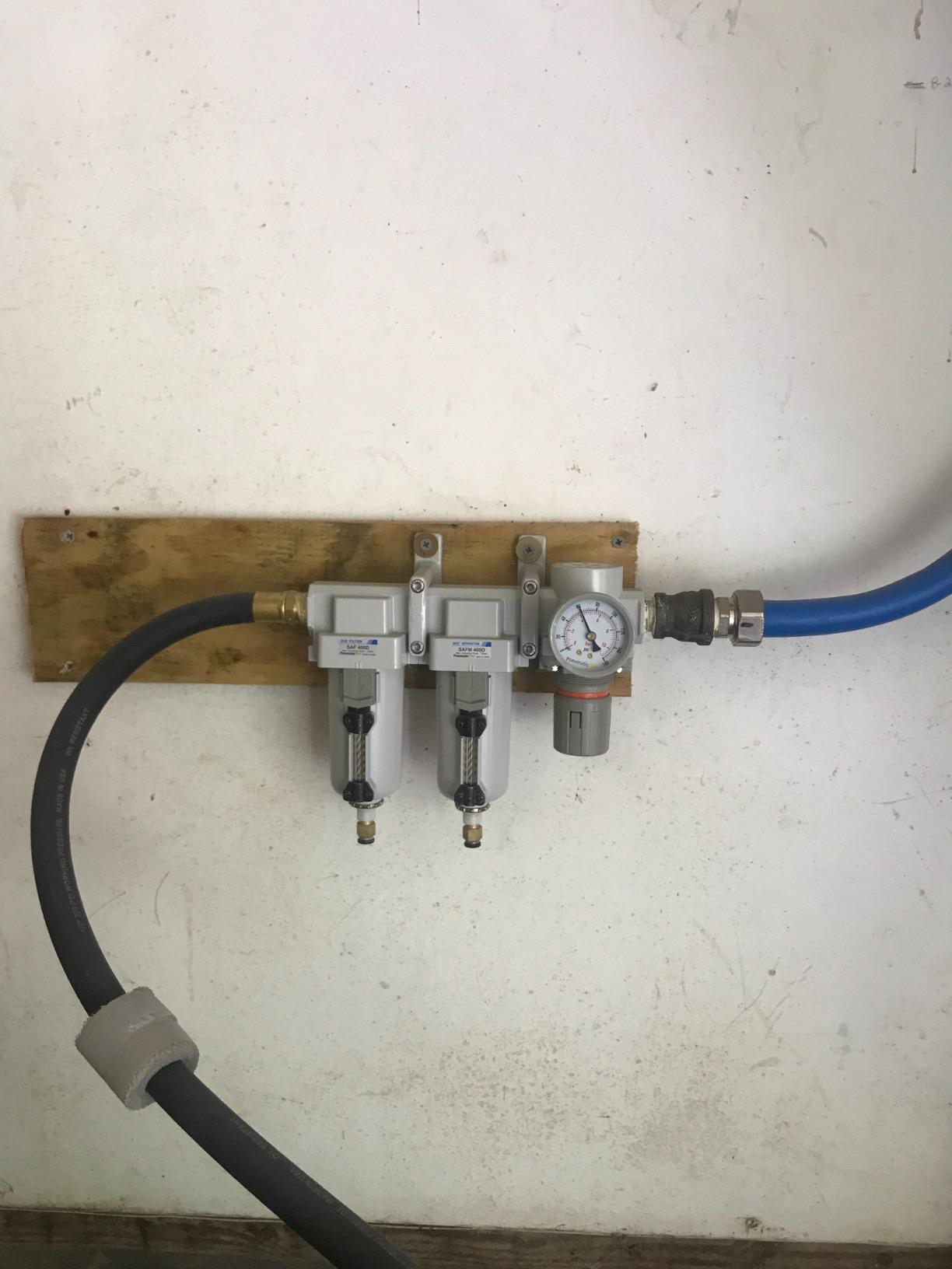 PneumaticPlus SAU430-N04DG-MEP 3-Stage Air Filter Dryer Regulator, 1/2