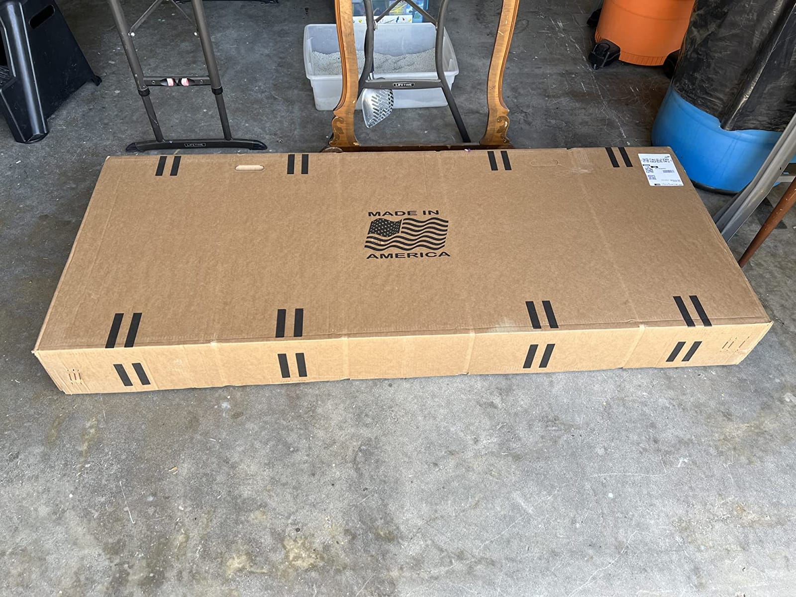 Undercover Ultra Flex Hard Folding Truck Bed Tonneau Cover | UX22019 | Fits 2015-2020 Ford F-150 5' 7