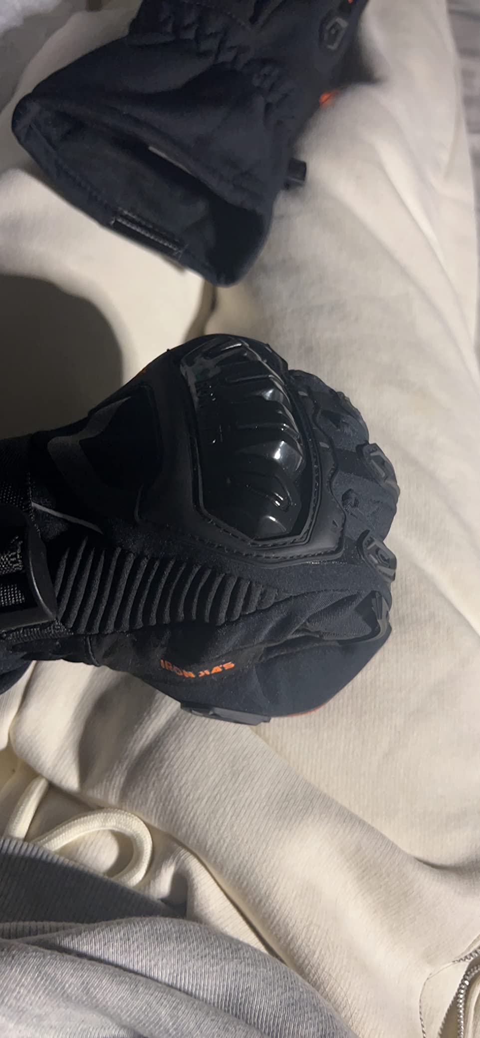 IRON JIA'S Winter Motorcycle Gloves for Men and Women, CE Level 1 KP customer photo 1