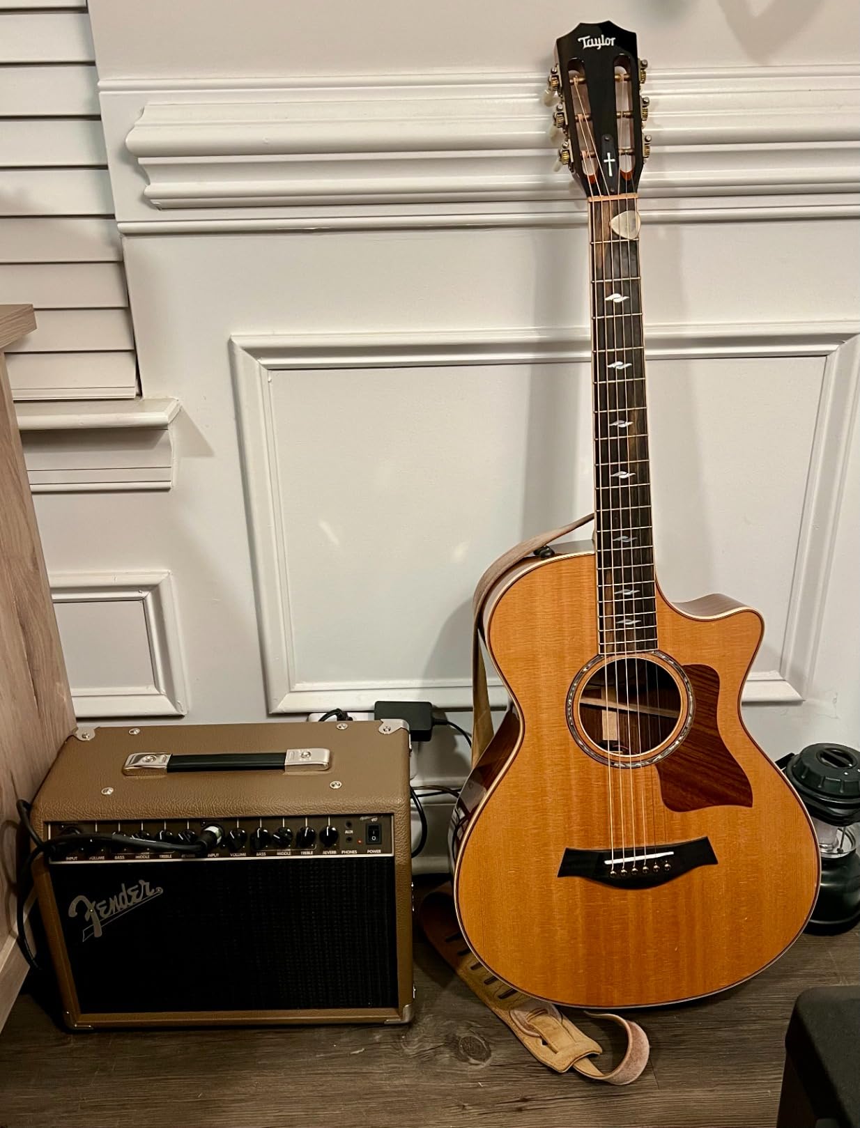Fender Acoustasonic 40-Watt Acoustic Guitar Amplifier, Portable Amp Combo customer photo 2