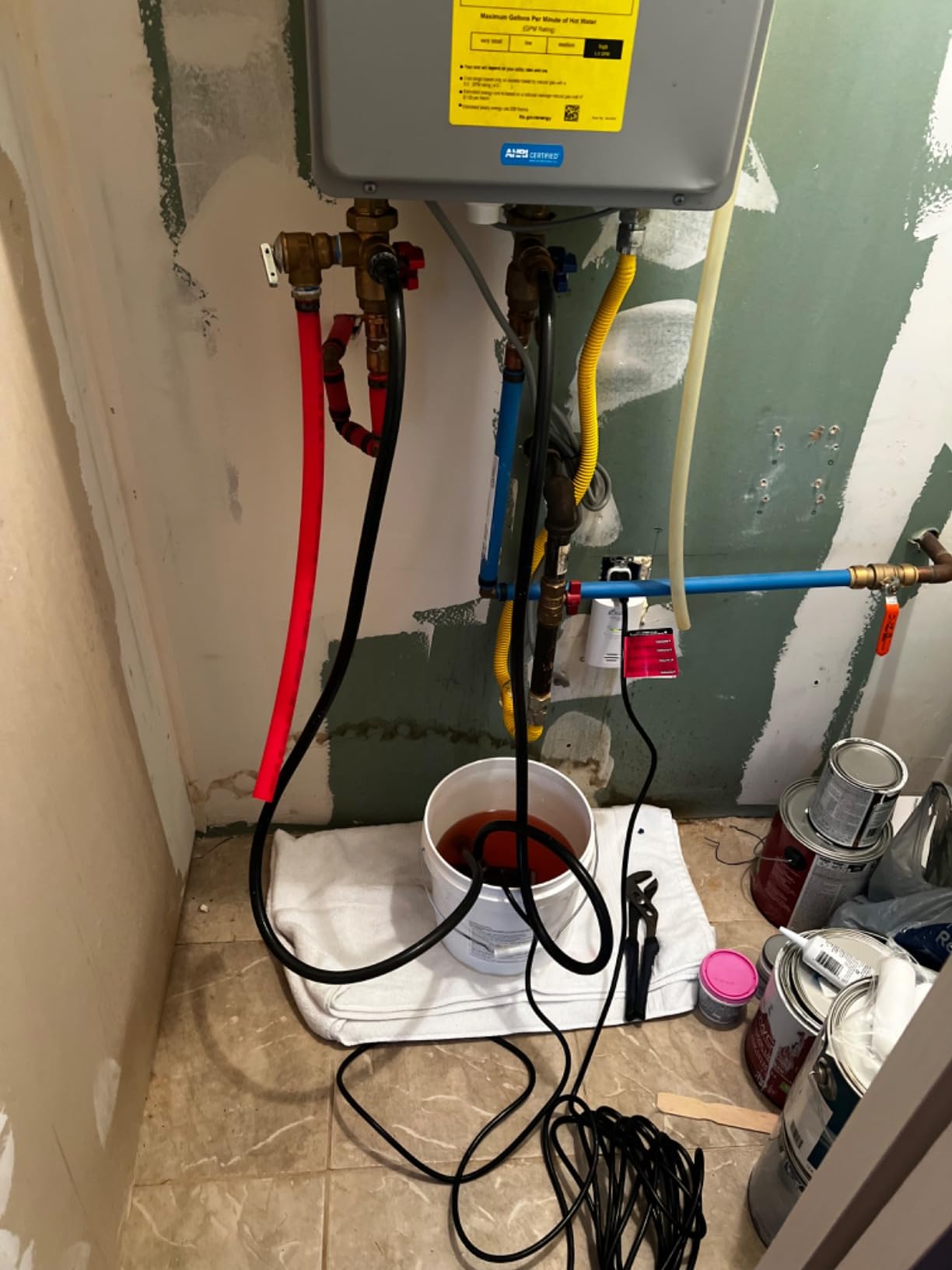QwikDescaler+ Concentrated Tankless Water Heater Descaler Solution (1 Gal) customer photo 1