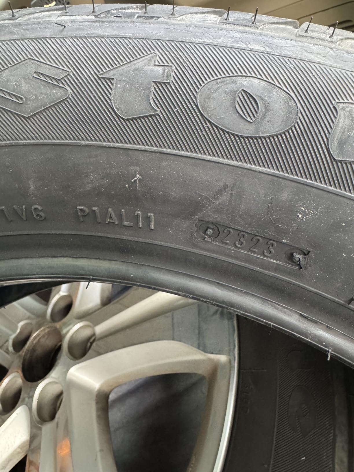 Firestone All Season Touring Tire 235/55R19 101 H customer photo 1