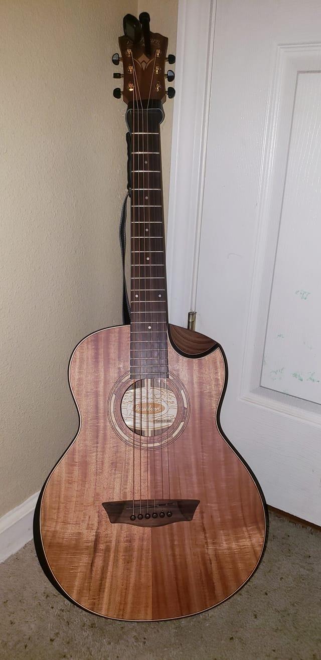 Washburn Comfort G-Mini 55 Koa Travel Size Acoustic Guitar, Natural customer photo 2