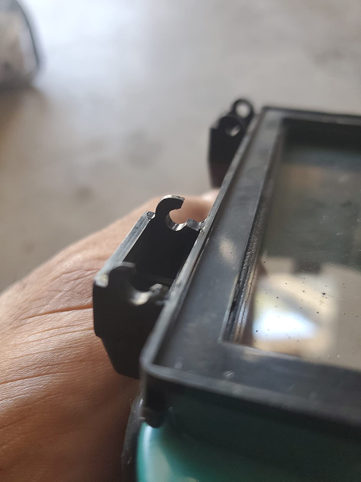 SPARGOS Welding Goggles, Auto Darkening Flip Up, DIN 8-12 customer photo 2