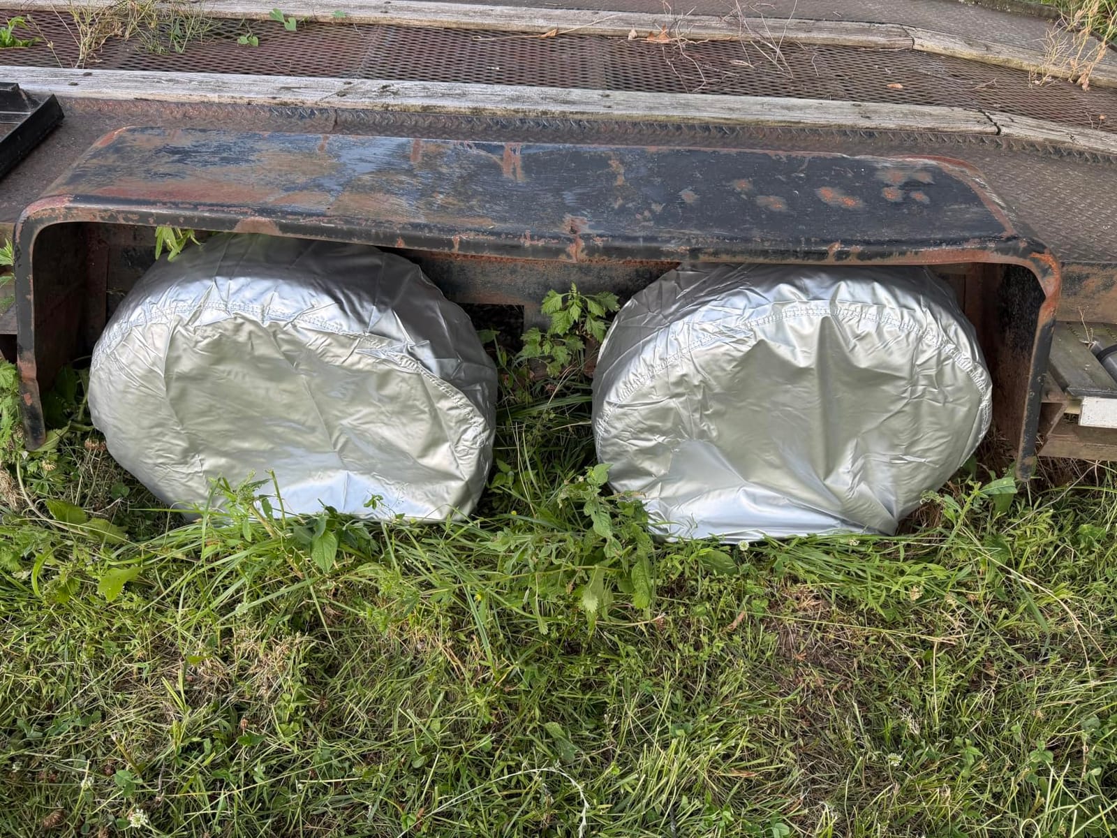 Explore Land Tire Covers 2 Pack Fit Tire Diameters 26-28.75 inch, Charcoal customer photo 1